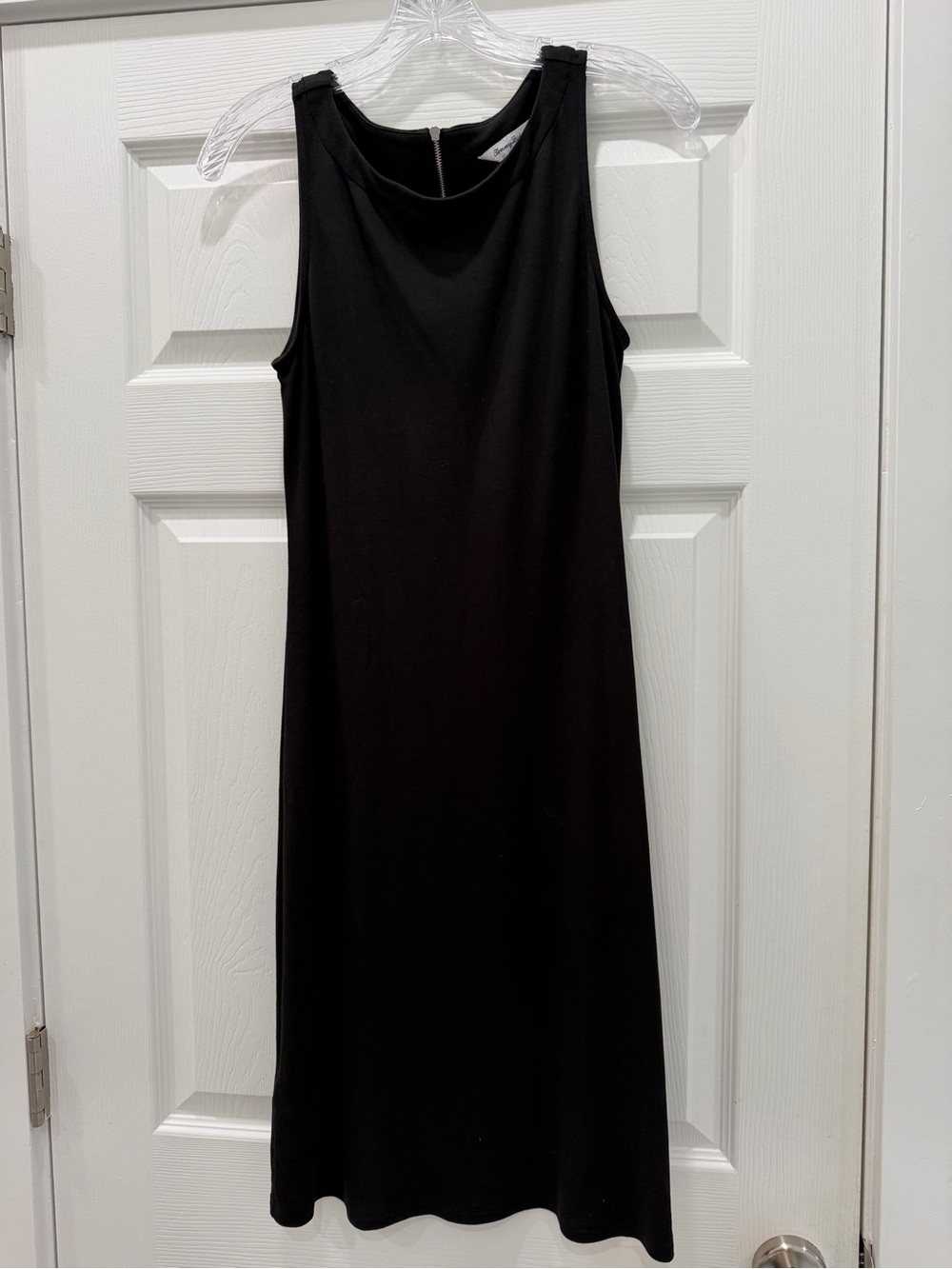 Tommy Bahama Black Sleeveless Shift Dress